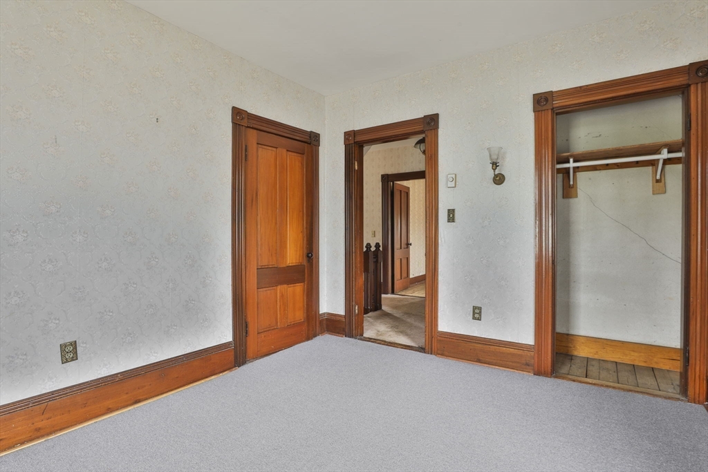 311 Water Street Clinton, MA 01510 - Photo 25 of 36