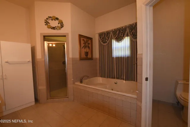 $525,000 | 3105 Southeast 29th Boulevard, Gainesville, FL 32641