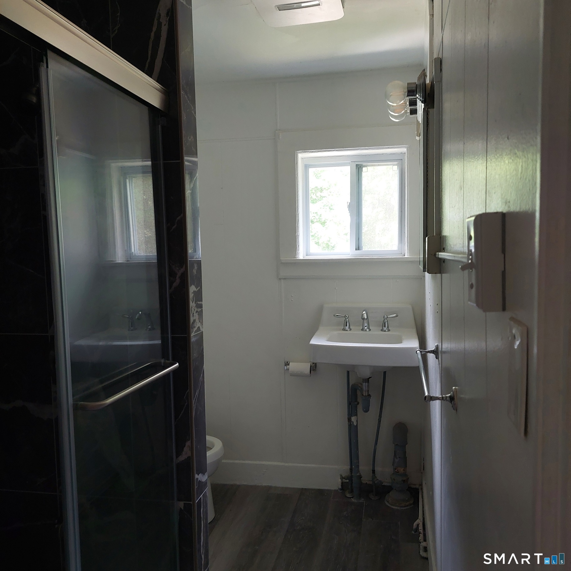 89 Ridgewood Avenue, Unit 3 Waterford, CT 06385 - Photo 9 of 9