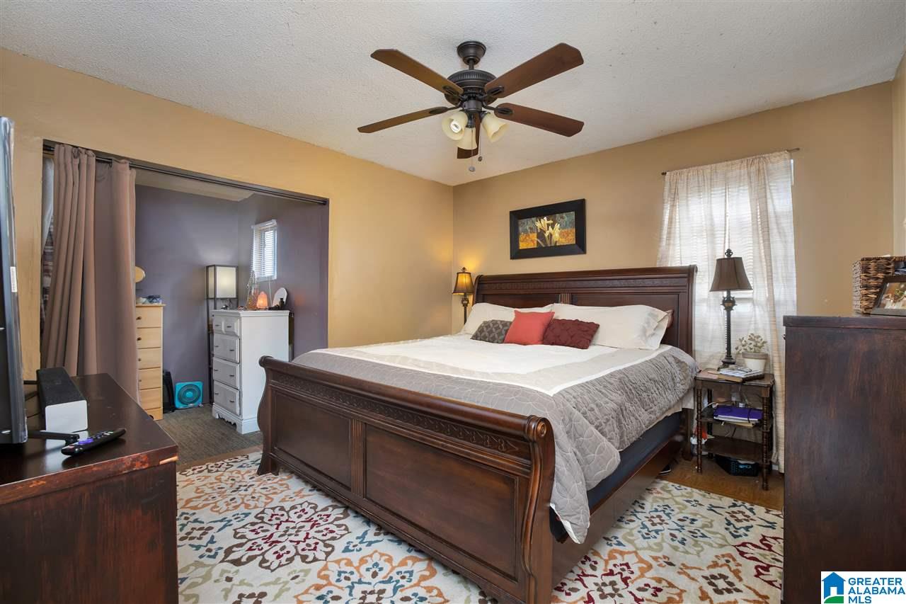 979 52nd Way North Birmingham, AL 35212 - Photo 11 of 22