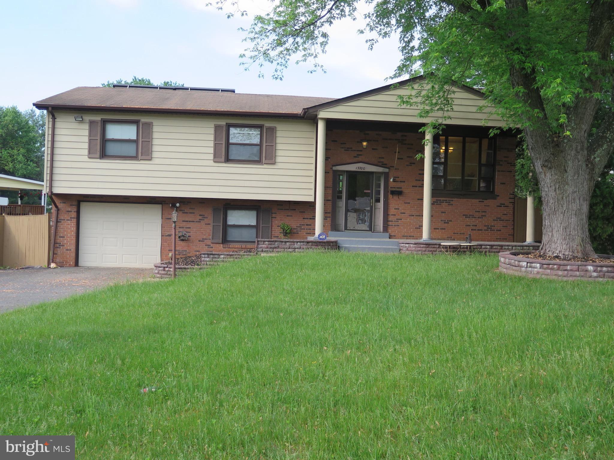 13700 Gilbert Road Woodbridge, VA 22193 - Photo 1 of 17 Exterior (Front)