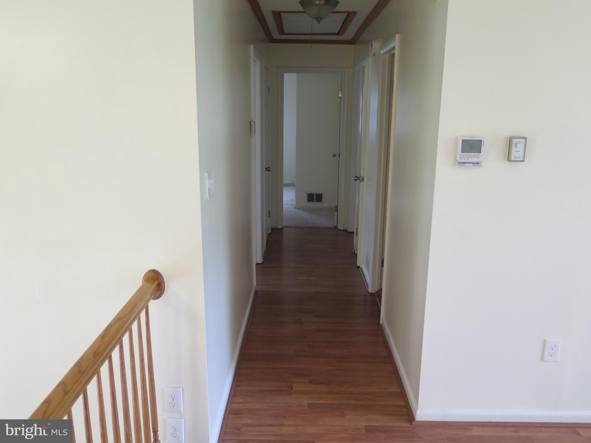 13700 Gilbert Road Woodbridge, VA 22193 - Photo 9 of 17 Interior (General)