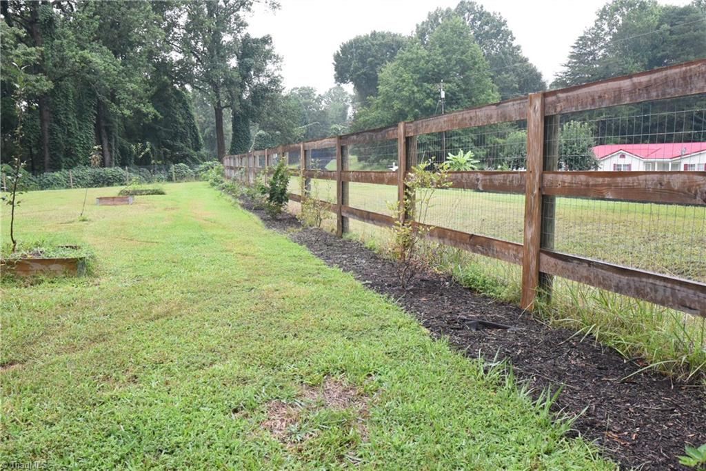 441 Ward Road Eden, NC 27288 - Photo 8 of 27 Gallery Image 8