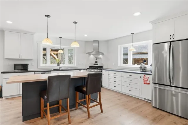 $1,195,000 | 55-57 Lefebvre Lane, Williston, VT 05495