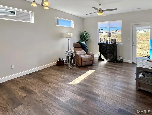 $259,900 | 891 Walter Way, Washington, MO 63090