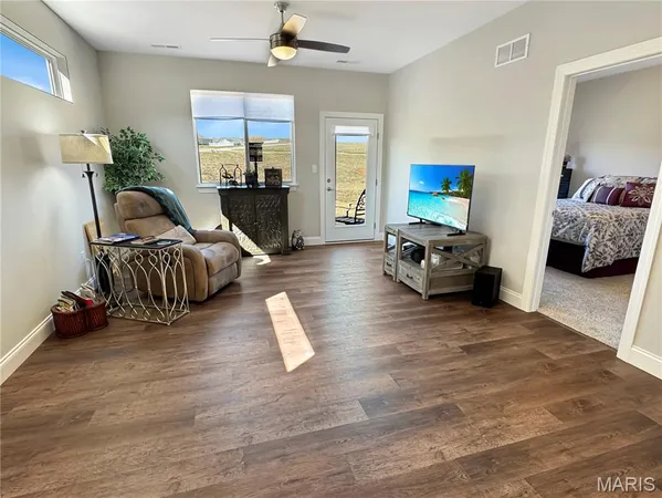 $259,900 | 891 Walter Way, Washington, MO 63090