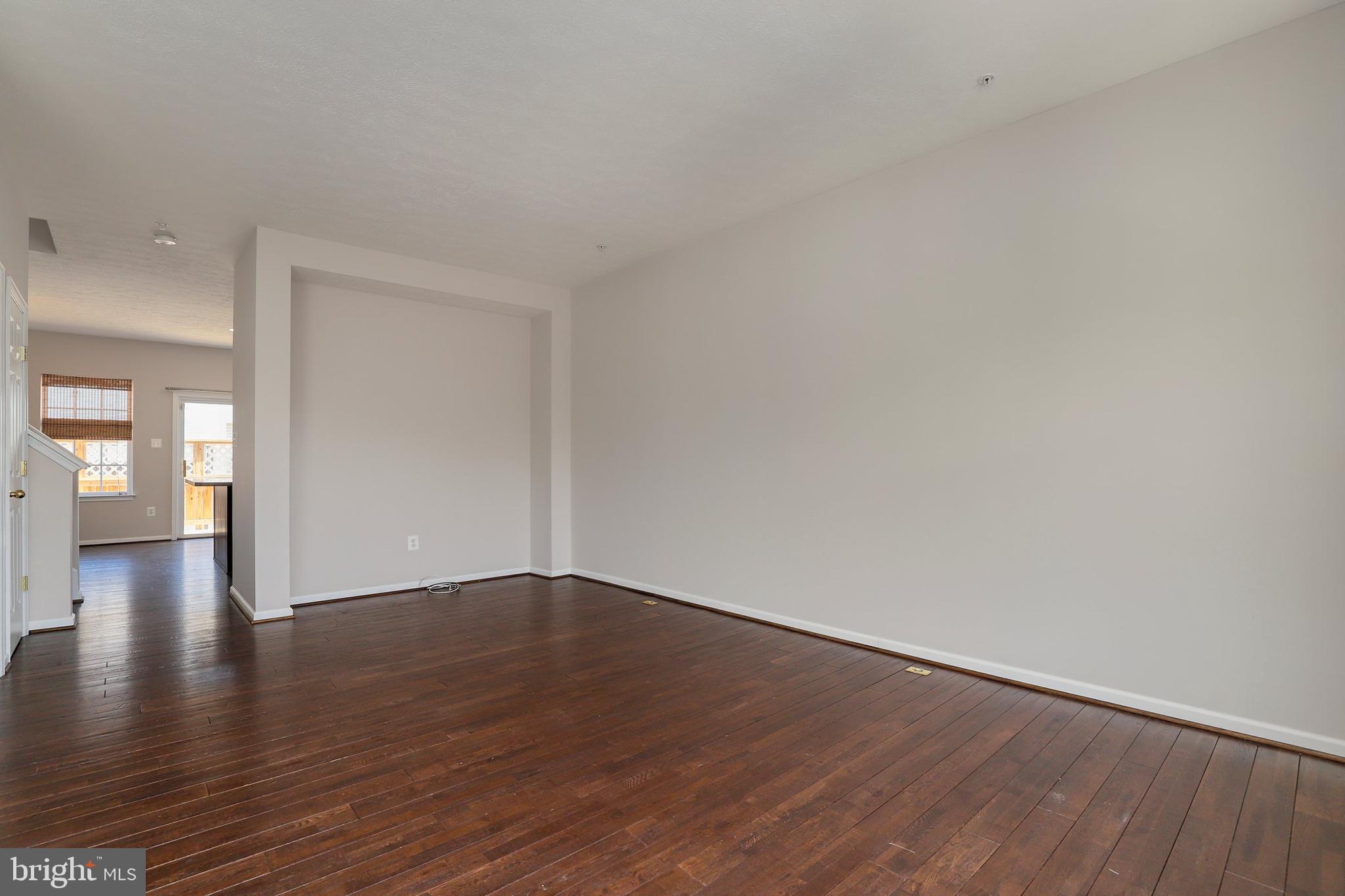 867 Middle River Road Baltimore, MD 21220 - Photo 5 of 30
