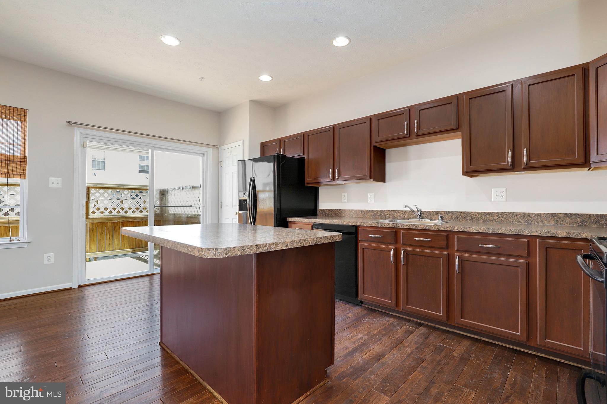 867 Middle River Road Baltimore, MD 21220 - Photo 6 of 30