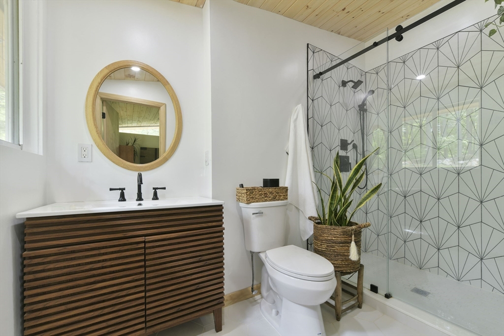28 Joyce Road Wayland, MA 01778 - Photo 23 of 38 Gallery Image 23