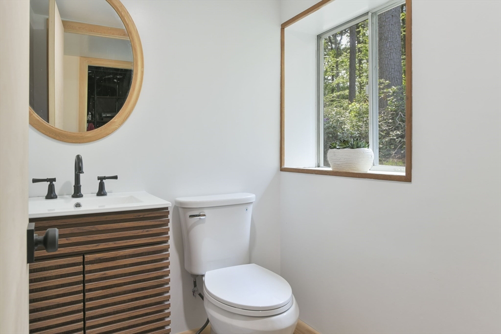 28 Joyce Road Wayland, MA 01778 - Photo 28 of 38 Gallery Image 28