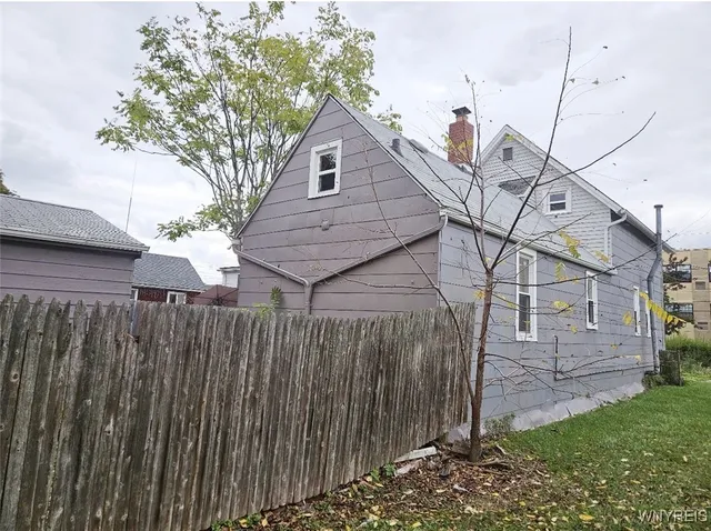 $149,900 | 25 Alpine Place, Cheektowaga, NY 14225