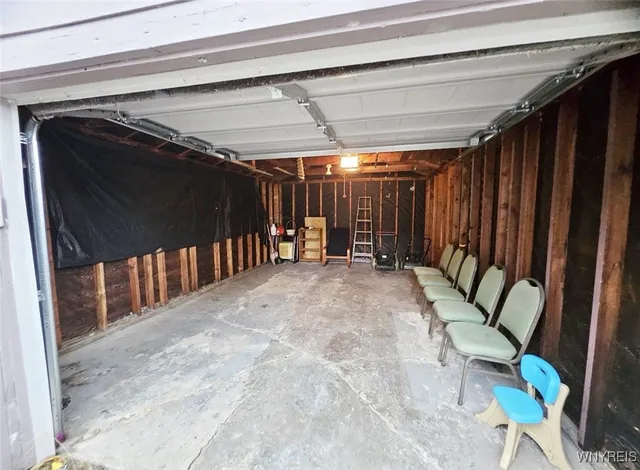 $149,900 | 25 Alpine Place, Cheektowaga, NY 14225