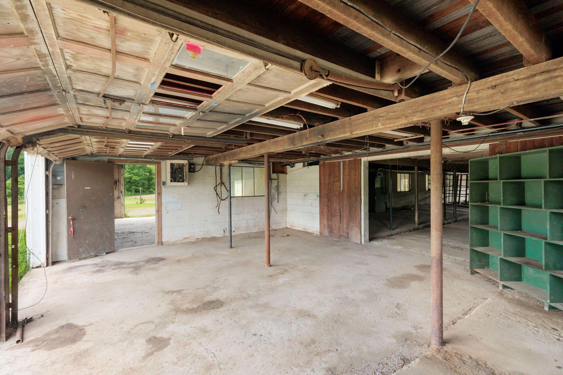 2428 Applegate Road Lucas, OH 44843 - Photo 53 of 104