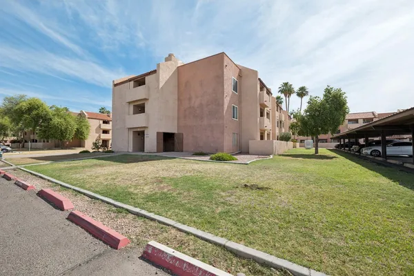 $1,900 | 540 North May, Unit 3122, Mesa, AZ 85201