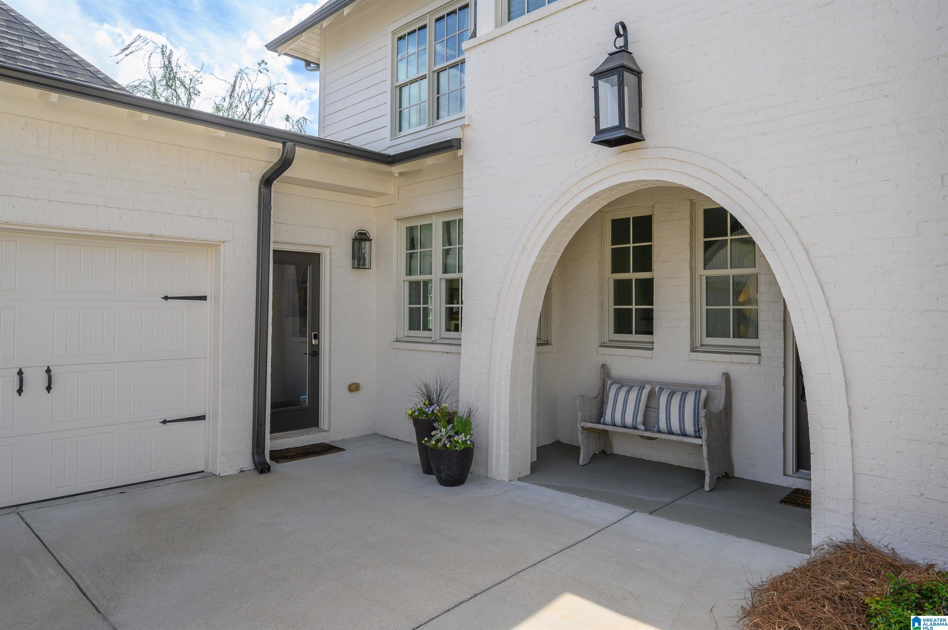 1807 Helen Ridge Circle Birmingham, AL 35242 - Photo 5 of 55