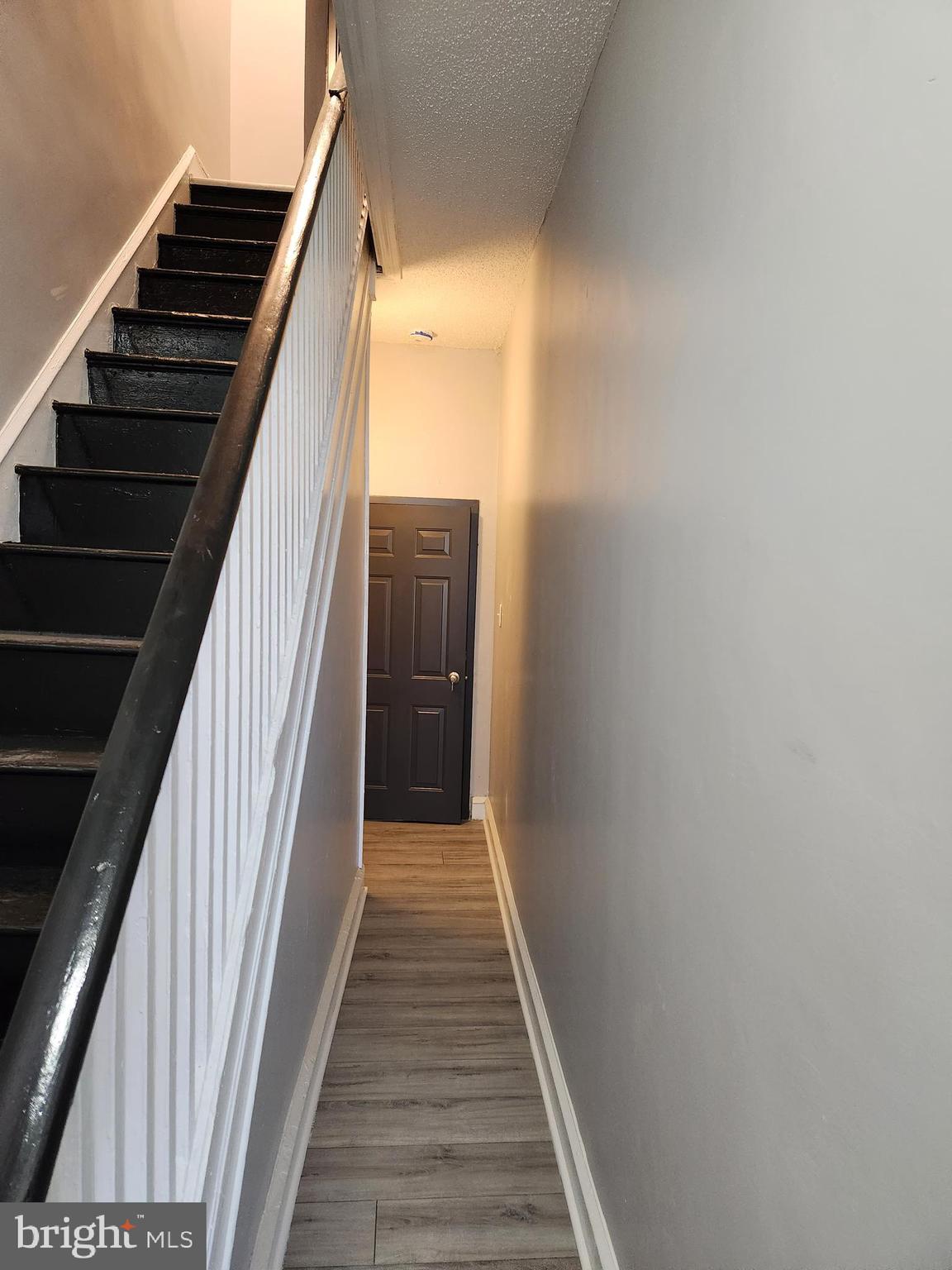 425 Main Street Darby, PA 19023 - Photo 3 of 11 Common hallway looking at apartment B