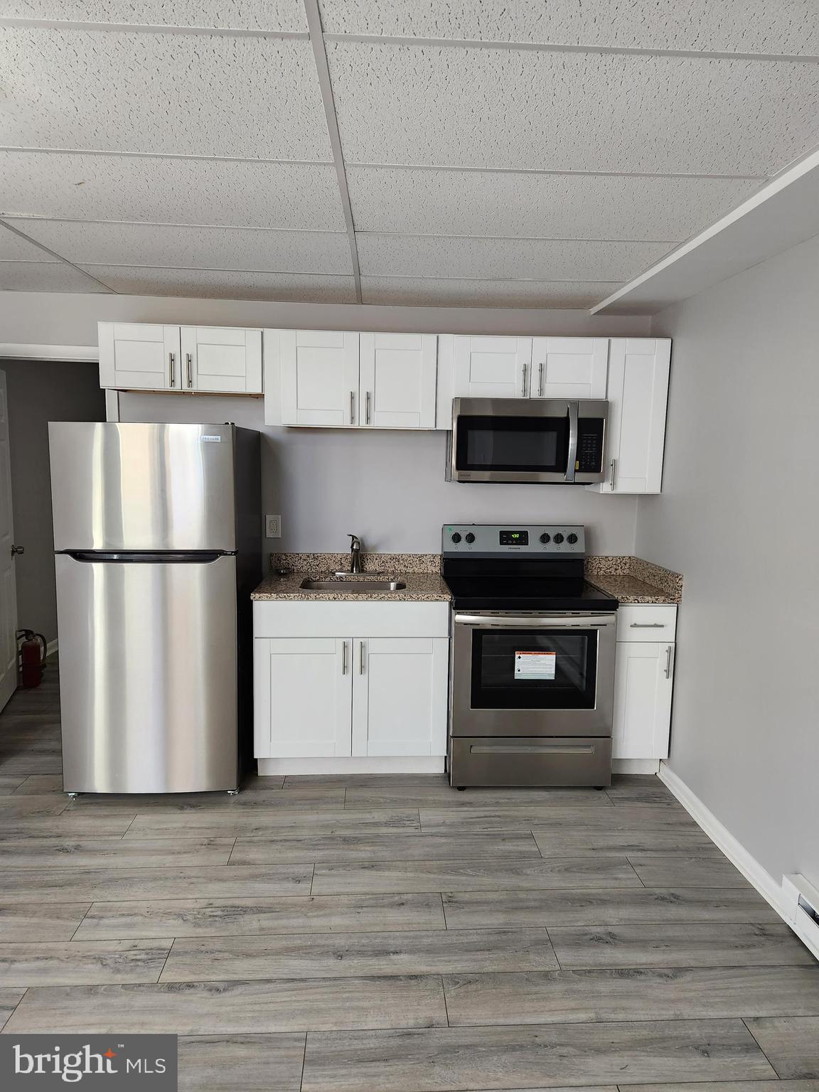 425 Main Street Darby, PA 19023 - Photo 5 of 11 All apartments have same beautiful finishes