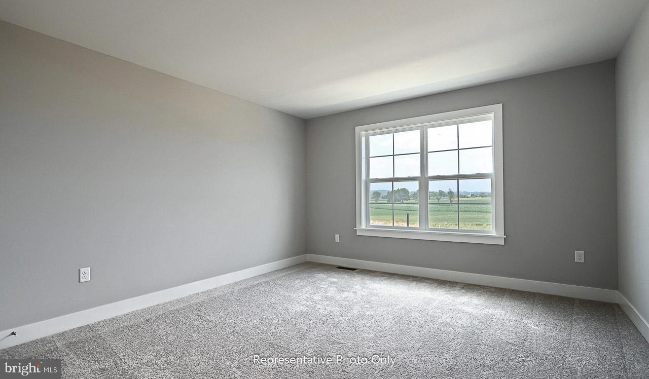 116 Washington Crossing York, PA 17404 - Photo 27 of 32 an empty room with a window