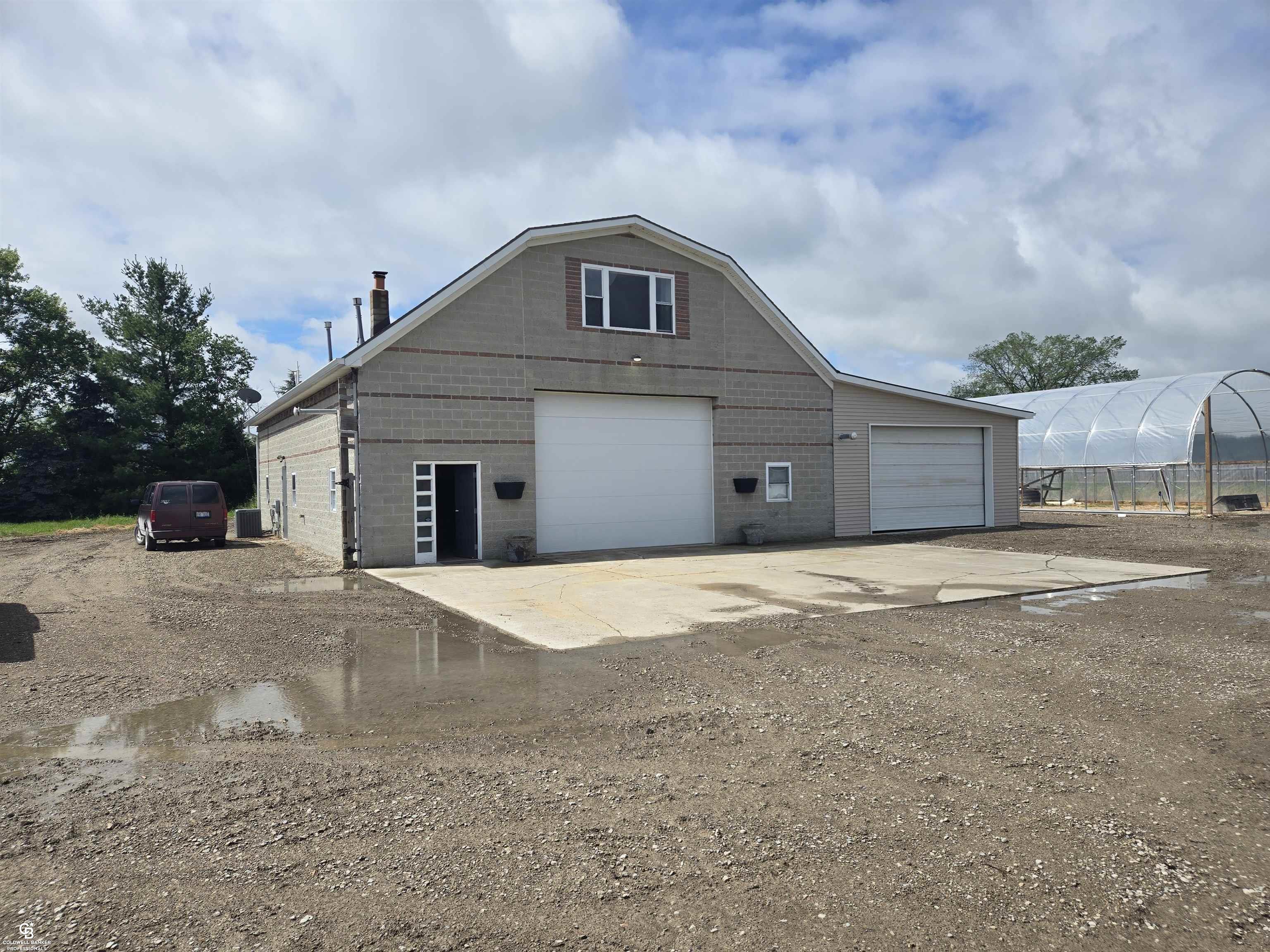 12025 Rynn Road Emmett, MI 48022 - Photo 1 of 33 Main