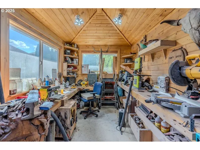 $590,000 | 5295 Southeast Woodland Drive, Gresham, OR 97080