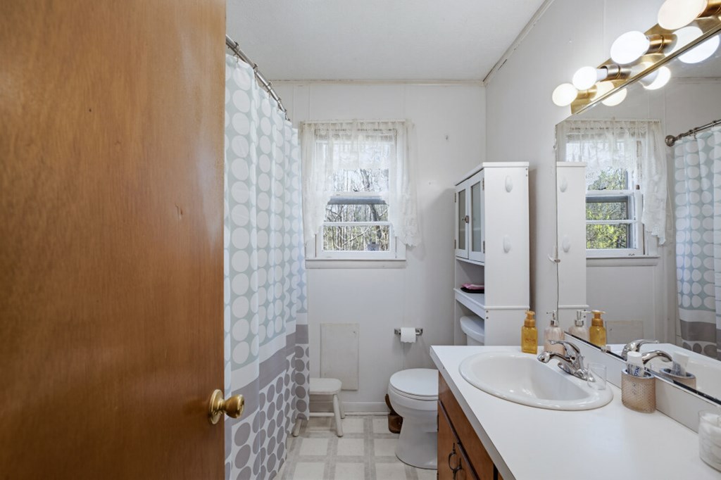 1266 Ford Road Warne, NC 28909 - Photo 18 of 62