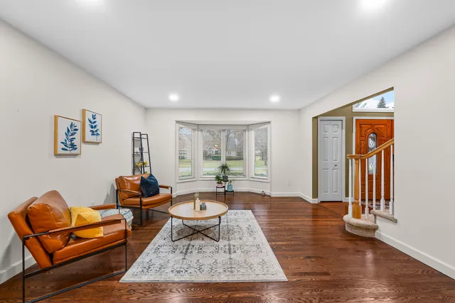 $564,900 | 54880 Burlington Drive, Utica, MI 48315