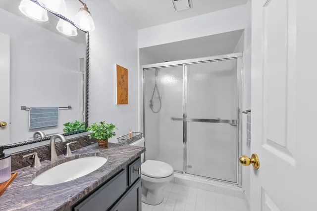 $564,900 | 54880 Burlington Drive, Utica, MI 48315