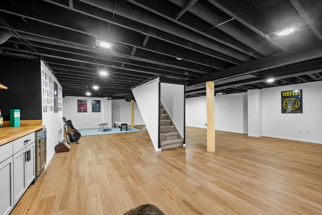 $564,900 | 54880 Burlington Drive, Utica, MI 48315