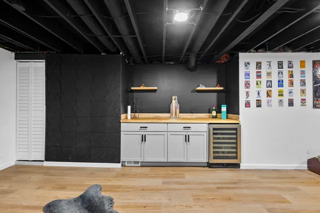 $564,900 | 54880 Burlington Drive, Utica, MI 48315