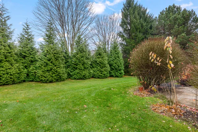 $564,900 | 54880 Burlington Drive, Utica, MI 48315