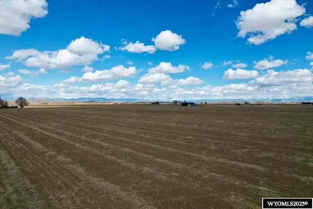 $320,000 | 6 Road 6, Powell, WY 82435