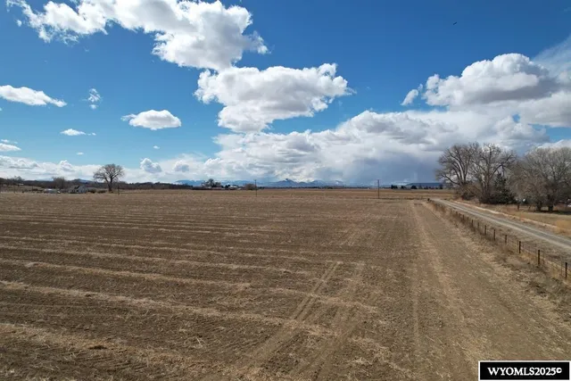 $320,000 | 6 Road 6, Powell, WY 82435