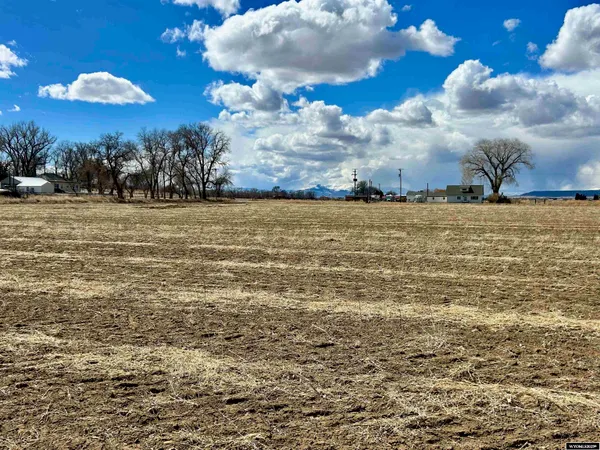 $320,000 | 6 Road 6, Powell, WY 82435