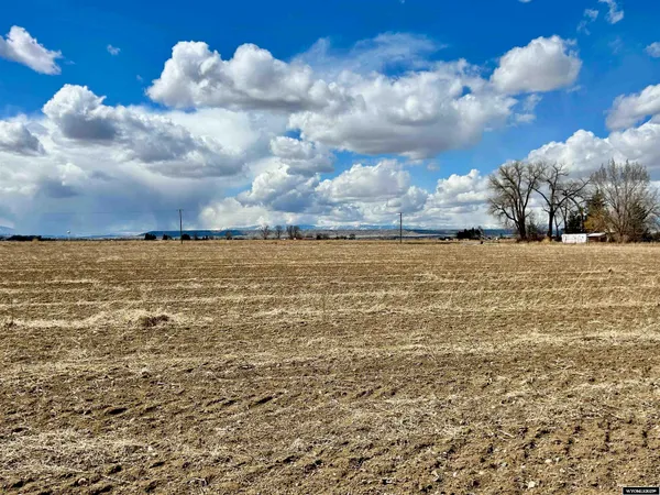 $320,000 | 6 Road 6, Powell, WY 82435