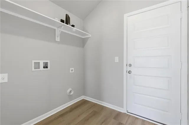 $349,990 | 885 North Buckeye Street, Gardner, KS 66030