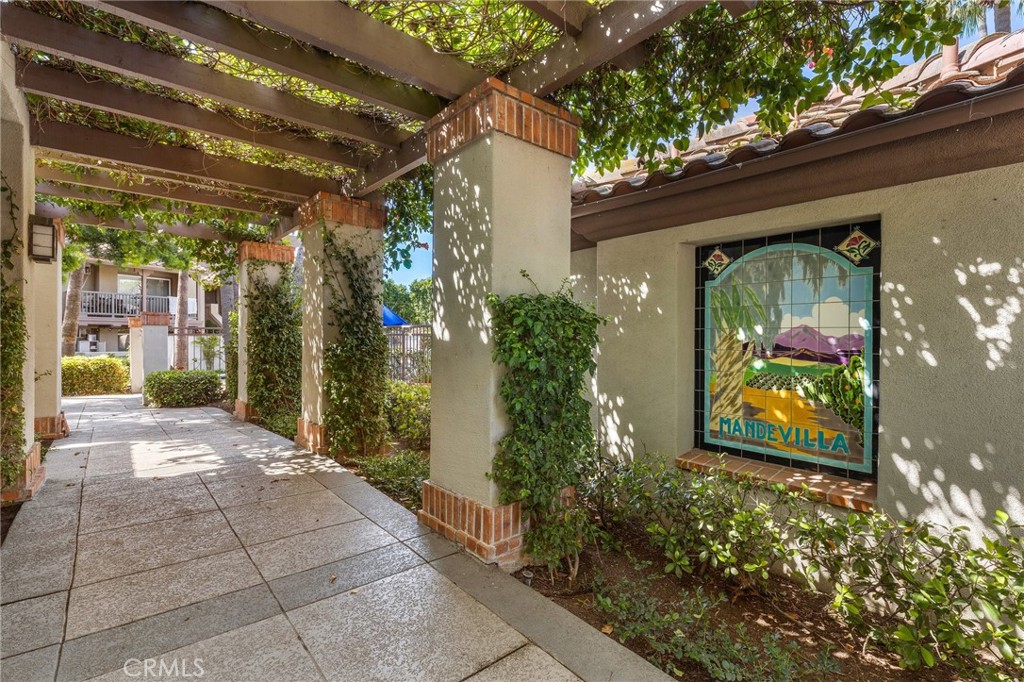 2800 Keller Drive, Unit 262 Tustin, CA 92782 - Photo 30 of 41 a view of a entrance gate of the house