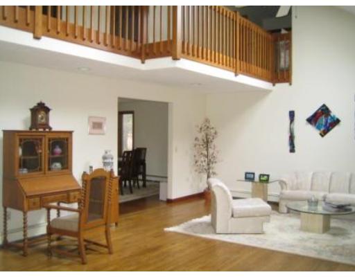 30 Eliot Hill Road Natick, MA 01760 - Photo 4 of 14 Gallery Image 4