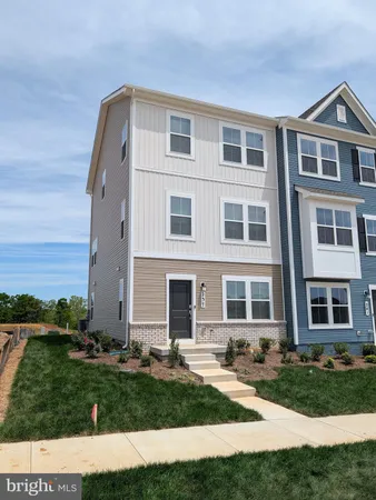 $2,200 | 237 Swan Fld Avenue, Ranson, WV 25438