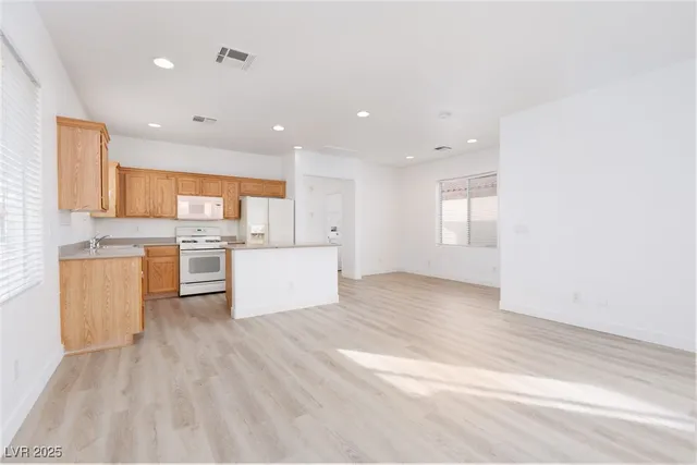 $1,850 | 4408 Santa Clarita Avenue, North Las Vegas, NV 89115