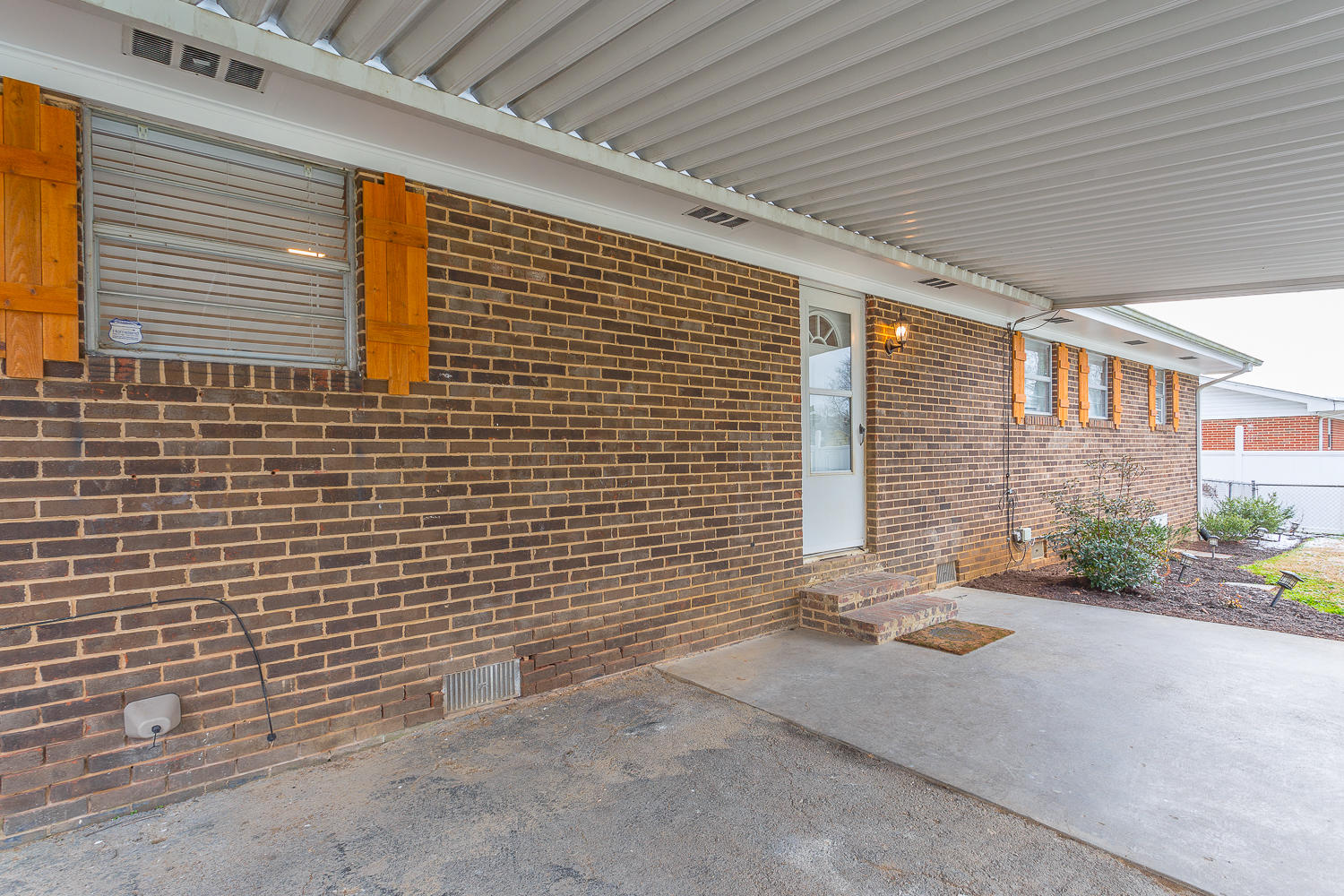 5143 Georgetown Road Northwest Cleveland, TN 37312 - Photo 8 of 34 5143 NW Georgetown HD -33