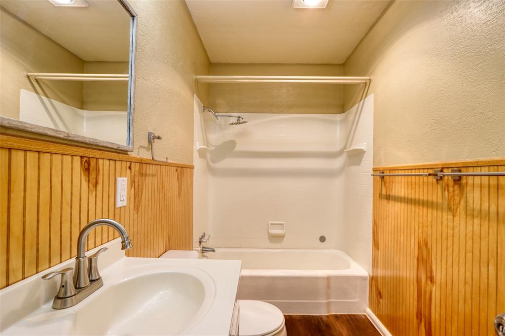 516 South Church Street Pilot Point, TX 76258 - Photo 21 of 36