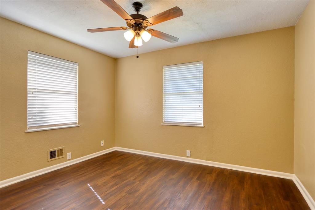 516 South Church Street Pilot Point, TX 76258 - Photo 23 of 36