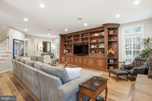 $1,550,000 | 730 Turtle Pond Lane, Gaithersburg, MD 20878