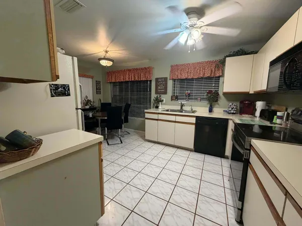 $269,000 | 3209 Perimeter Drive, Unit 2713, Greenacres, FL 33467