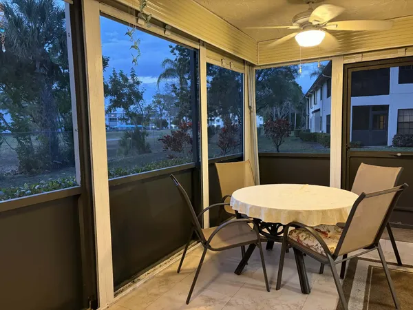 $269,000 | 3209 Perimeter Drive, Unit 2713, Greenacres, FL 33467