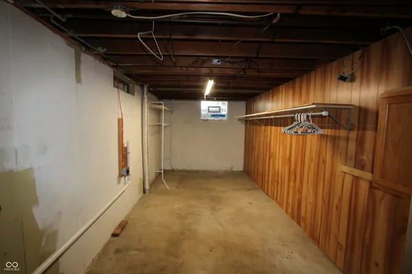 $230,000 | 514 Memorial Drive, Beech Grove, IN 46107