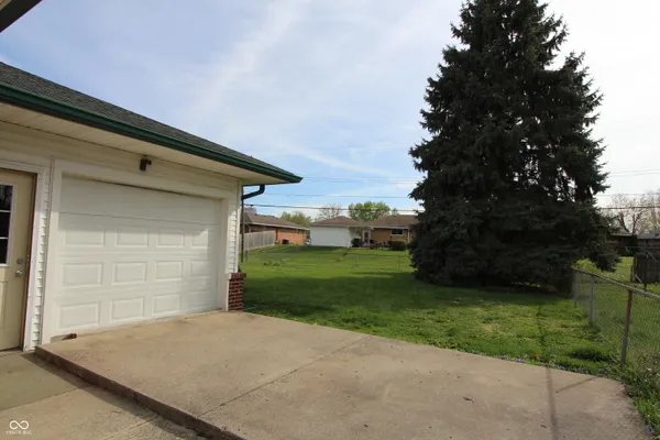 $230,000 | 514 Memorial Drive, Beech Grove, IN 46107