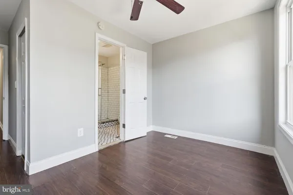 $1,900 | 212 North Streeper Street, Baltimore, MD 21224