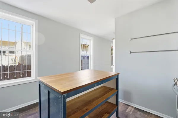 $1,900 | 212 North Streeper Street, Baltimore, MD 21224