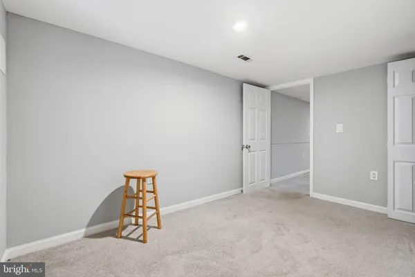 $1,900 | 212 North Streeper Street, Baltimore, MD 21224